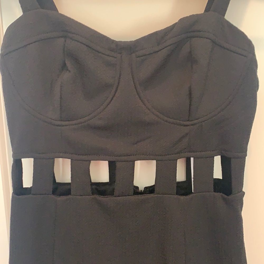 NWT Ark & Co. little black dress with cutouts. Size small - Picture 2 of 7